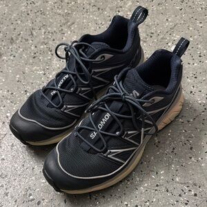 Salomon XT-6 Dark Blue and Tan Running Shoes
